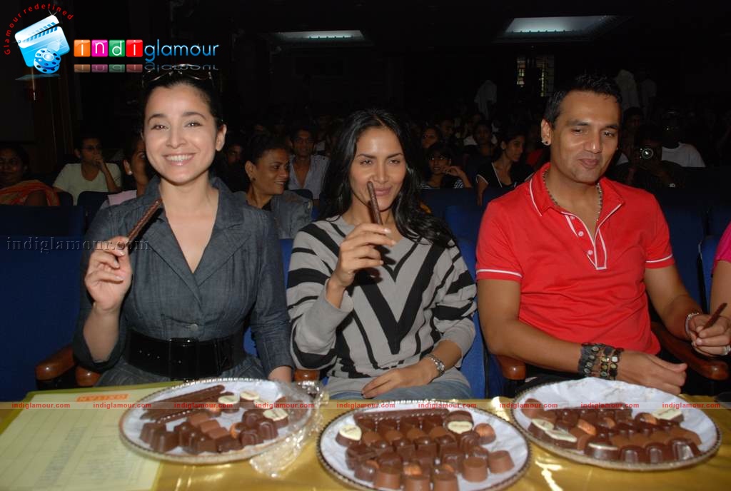 Perizaad Kolah, Simone Singh at Zeba Kohli's Chocolate show Event hd photo